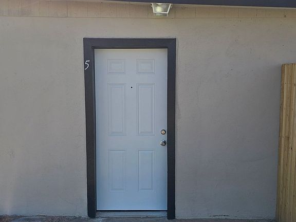 2nd image of 780 Clems Rd #5