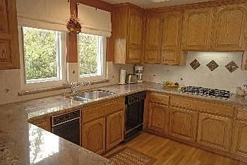 5th image of 10 Calvary Ct
