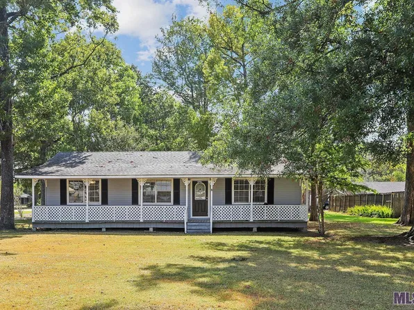 34708 Oak Place Dr, Denham Springs, LA 70706