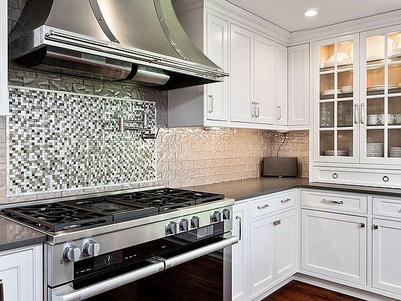 Top of the line appliances.