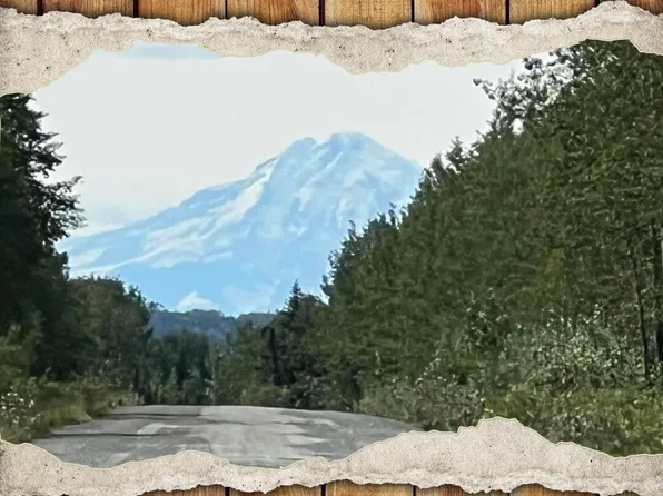 34350 Browns Lake Rd, Soldotna, AK 99669