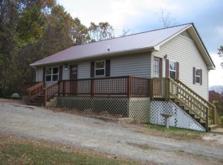 1748 Beaverdam St, Canton, NC 28716