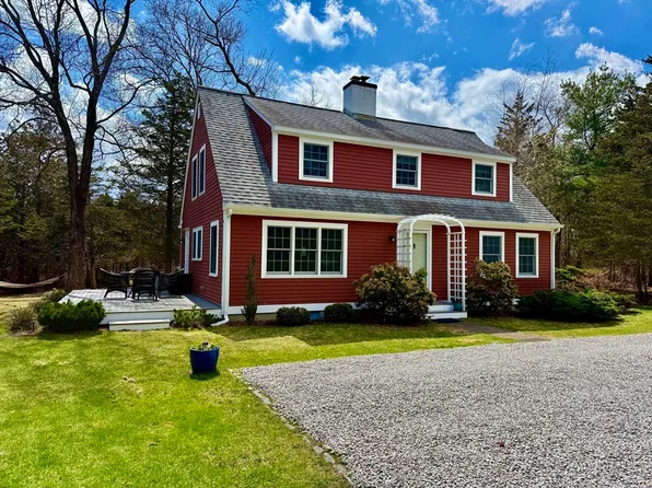 229 Hornbine Rd, Rehoboth, MA 02769