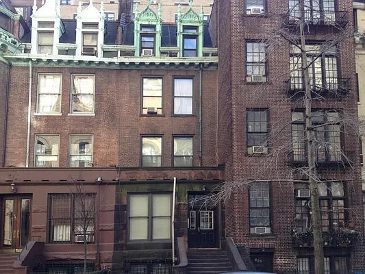 Rented by America Mecca Realty LLC | media 20