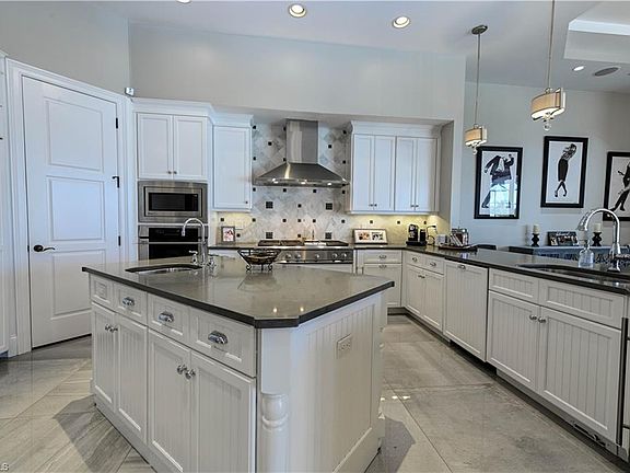 4th image of 27585 River Reach Dr