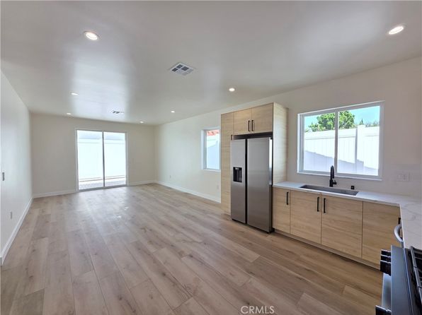 17101 Kingsbury