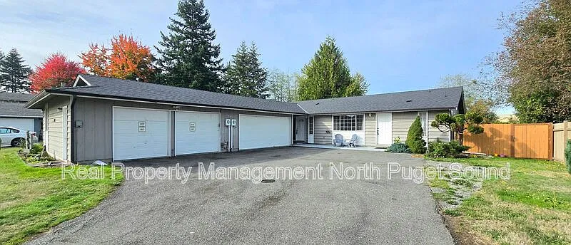 2 bed, 1.0 bath, 832 sqft, $2,295 — Photo 1