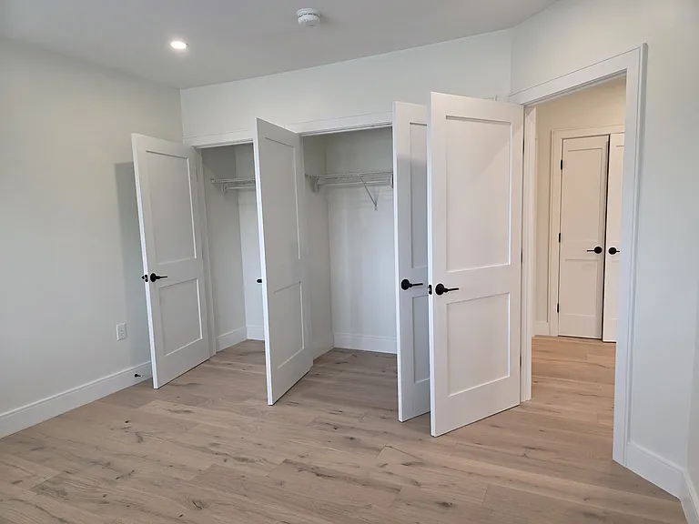 442 Main St #1 — Photo 10