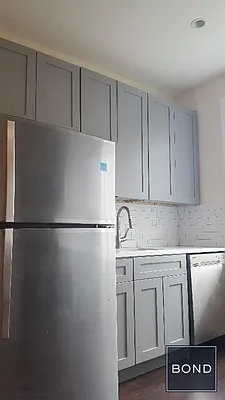 Rented by Bond New York | media 38