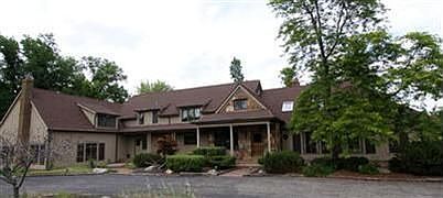 1st image of 17981 Island View Cir