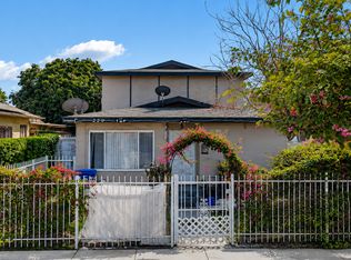 220 E 54th St APT 3, Los Angeles, CA 90011
