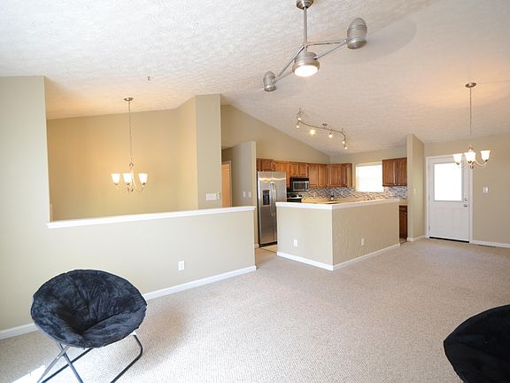 2nd image of 4314 NW Holiday Blvd