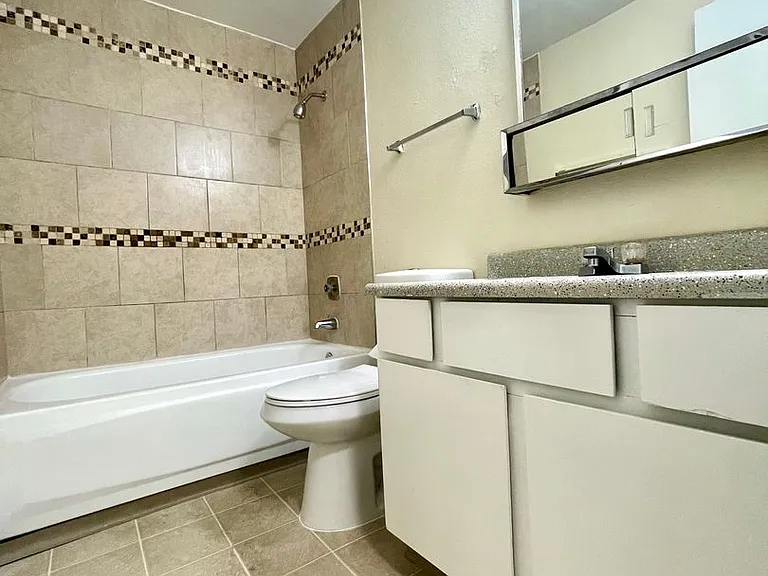 5113 N Lombard St #3 — Photo 10