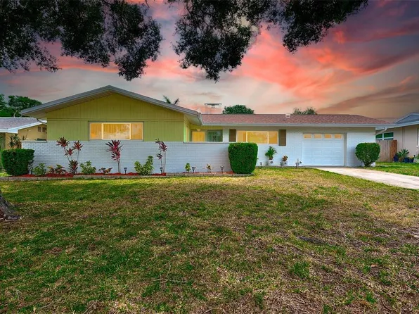 1711 Patlin Cir S, Largo, FL 33770