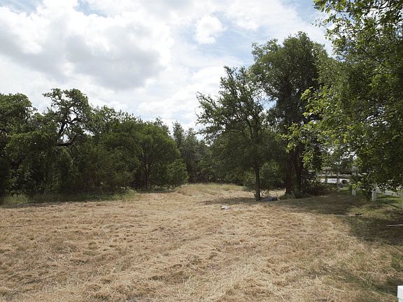 5th image of 101 Creekside Cove