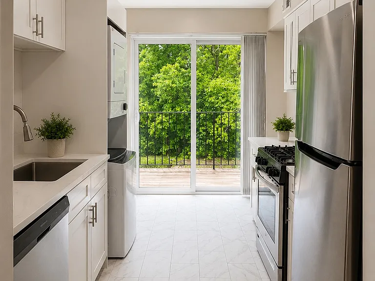 228 E Rimini Ct #2B — Photo 4