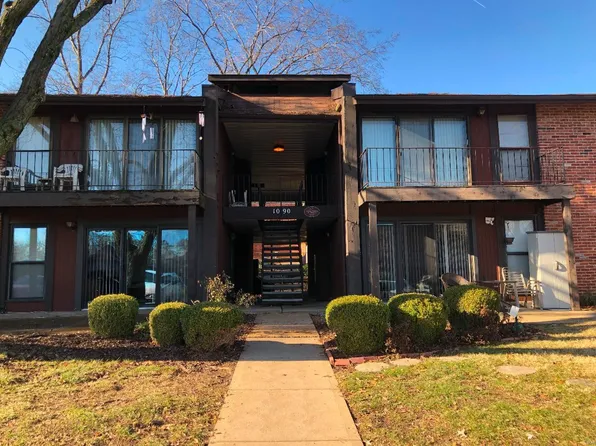 1090 Mersey Bend Dr APT C, Saint Louis, MO 63129