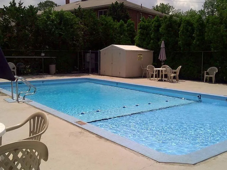 3 Albert Dr — Photo 5