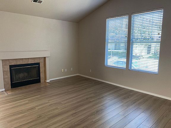 4th image of 3121 Calypso Ln