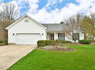324 Deer Creek Trl, Cortland, OH
