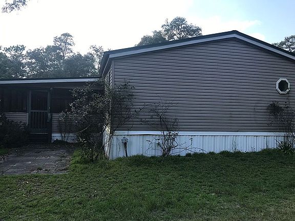 Side of house near driveway