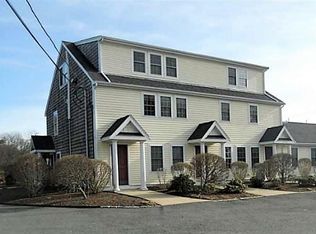 1070 Crandall Rd APT 1, Tiverton, RI 02878