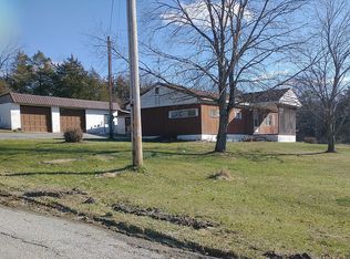 245 Bumble Bee Rd, Wellsville, PA 17365