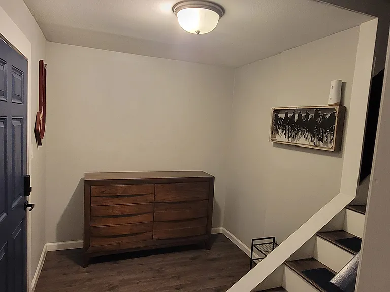 Cedarcliff Dr — Photo 16