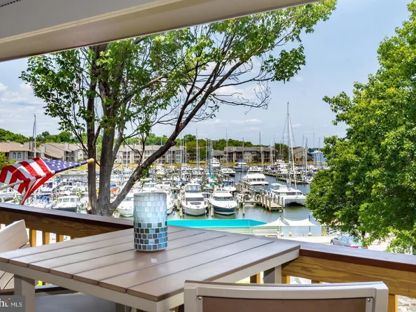 2102 Chesapeake Harbour Dr E, Annapolis, MD 21403