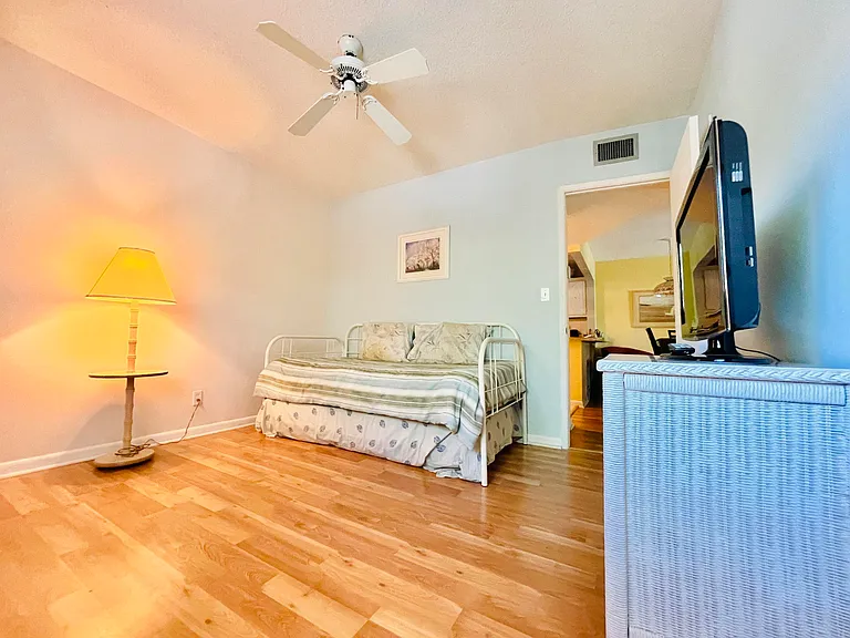 257 S Cypress Rd #442 — Photo 15