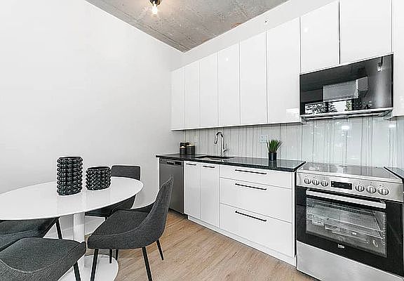 4th image of 1066 Flatbush Ave #2R