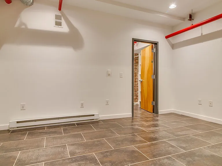 1400 Rosa L Parks Blvd #105 — Photo 28