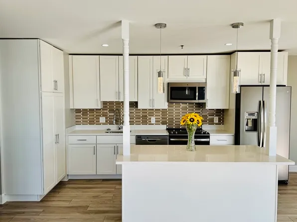 474 Revere Beach Blvd APT 702, Revere, MA 02151