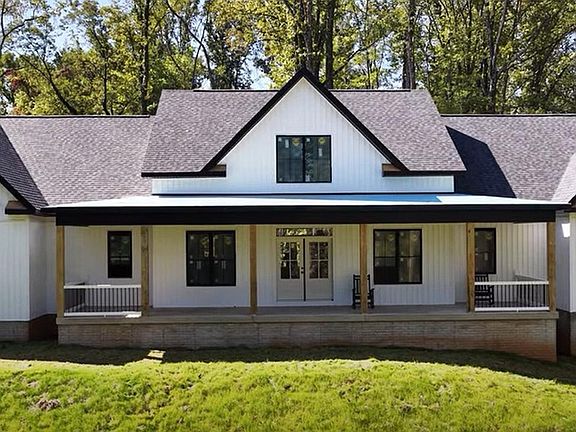3rd image of 8186 Meetze Rd
