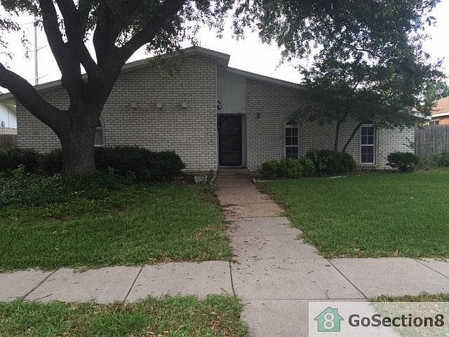 1st image of 5013 Avery Ln