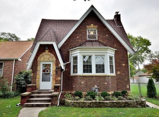 1015 Manchester Ave, Westchester, IL 60154