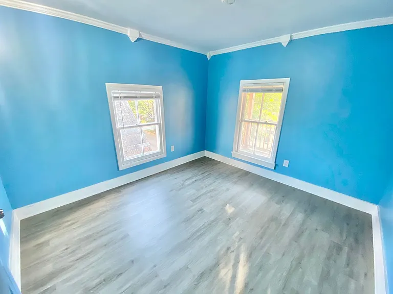 32 Rose St #5 — Photo 5