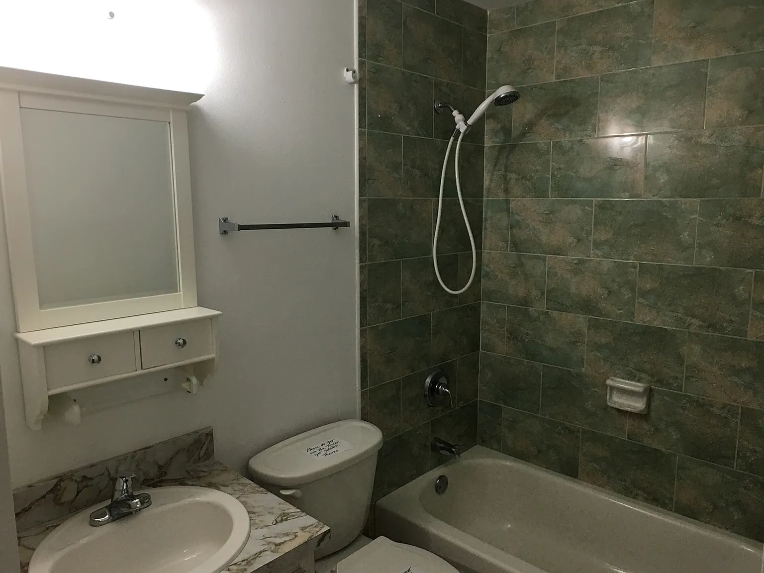 5852 Albert Rd — Photo 3