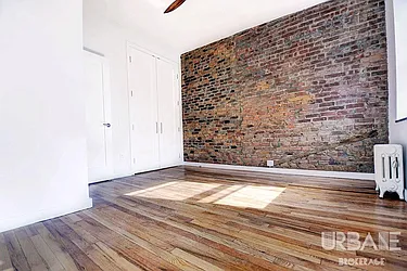 Rented by Urbane Brokerage