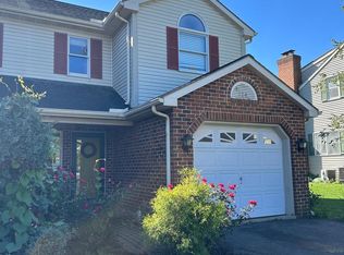 124 Pepperton Ct, Lititz, PA 17543