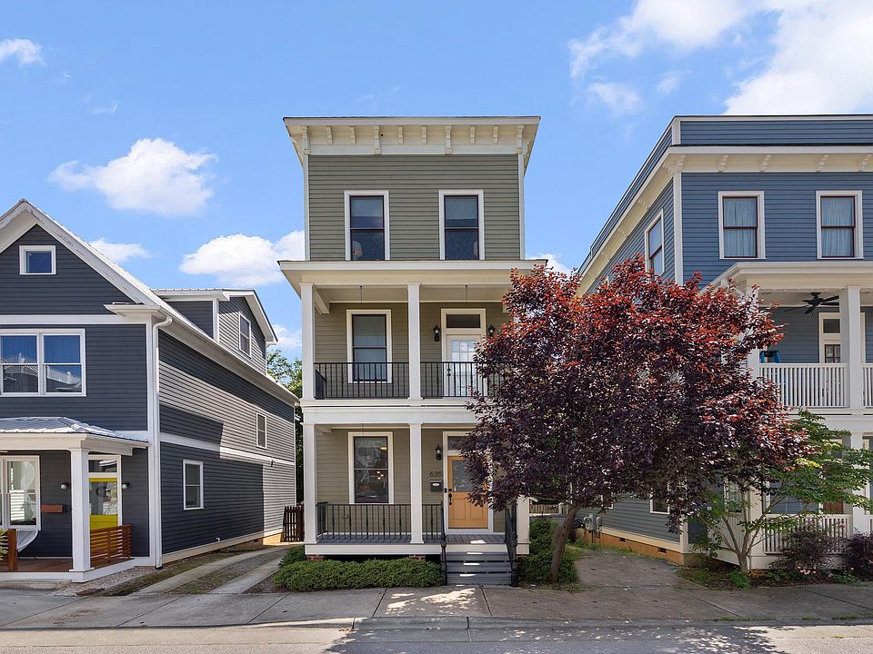 1st image of 635 Effie Way