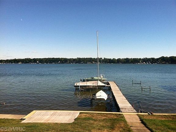 4th image of 23861 N Shore Dr