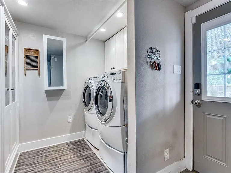 3704 Park Ln — Photo 17
