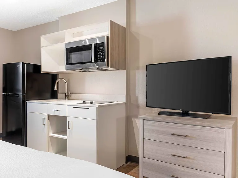 Studio Suite - 1 King Bed