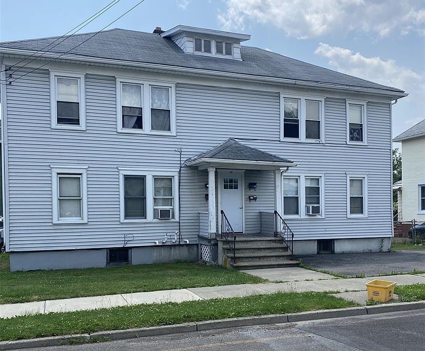 2nd image of 45 Emma St