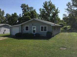 272 Berry Rd #F, Fredonia, NY 14063