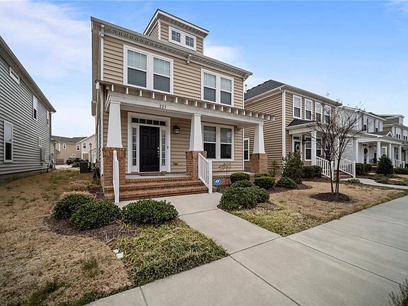 2nd image of 225 Foxglove Dr