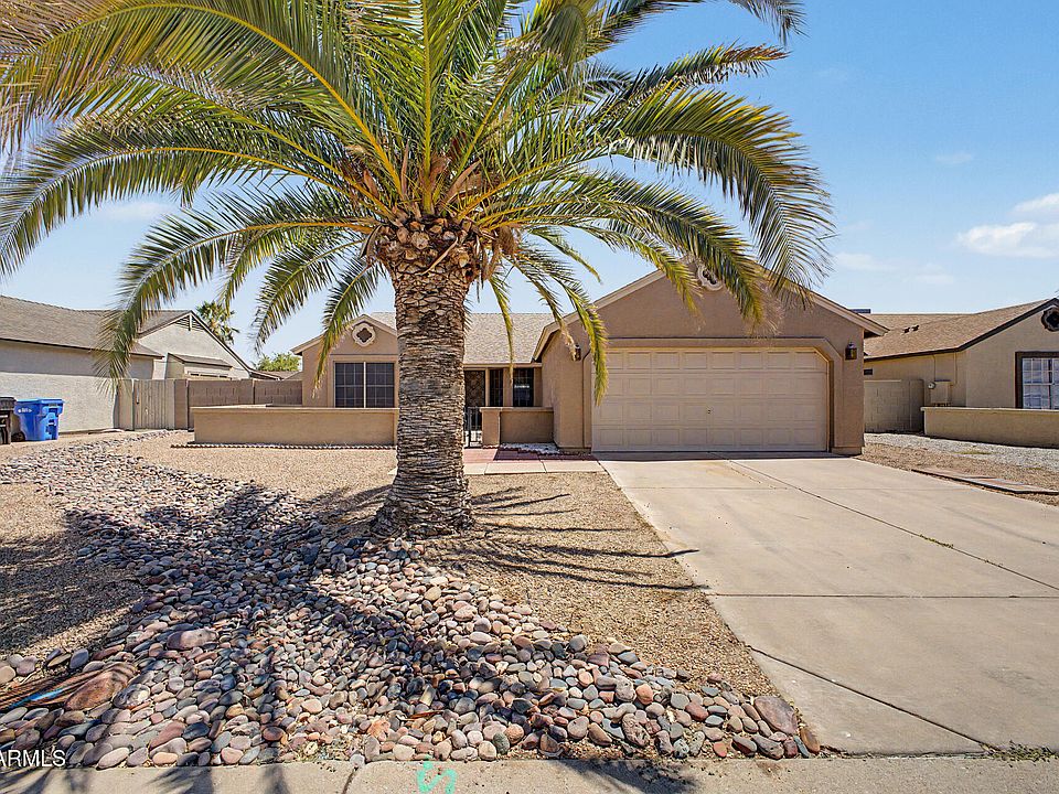 1st image of 4407 W YORKSHIRE Drive