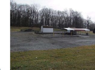 3171 Pricetown Rd, Fleetwood, PA 19522
