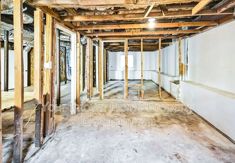 259 Atlanta Ave SE — Photo 38